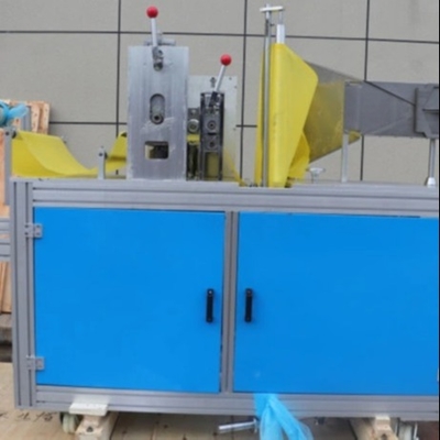 15-30 Adet/Dk Cerrahi Önlük Yapma Makinesi 380V 50Hz Non Woven Koruyucu Takım