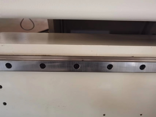 Çerçeve Portal Kesme Makinesi Alüminyum Bakır Folyo 60 - 2800mm 72KW Güç