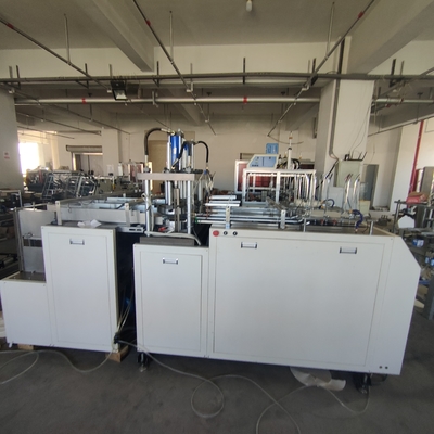 Tek Kullanımlık Öğle Yemeği Kutusu Karton Makinesi Sıcak Eriyik Yapıştırıcı Prosesi