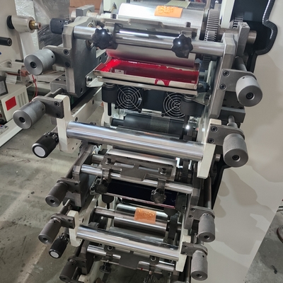 250mm Uzunluk 180mm Genişlik Yüksek Hızlı Fleksiyon Baskı Makinesi 5-60m/min Hız 0.15mm Doğruluk