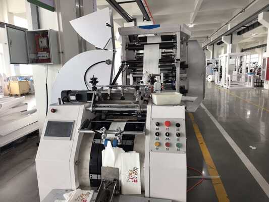 CMYK Flexo Yazıcı Kağıt Alışveriş Çantası Yapma Makinesi 50Hz 60Hz Güç kaynağı Toplam Güç 15 KW Büyük ölçekli ambalajlama için uygundur