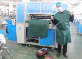 PE Tam Otomatik Cerrahi Önlük Yapma Makinesi CPE 40-160 Adet/Dk