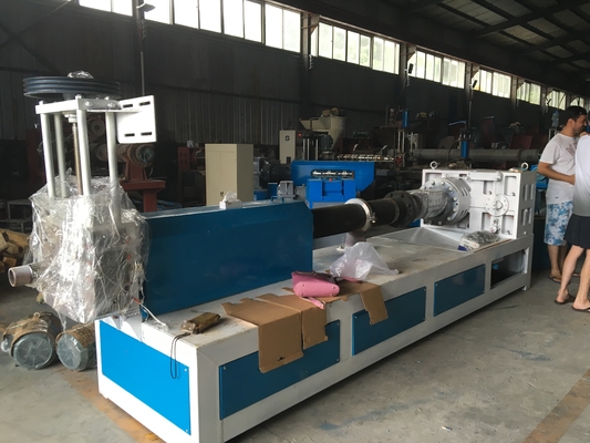 Atık Plastik Film Ekstruder Makinesi HDPE LDPE PP Jumbo Dokuma Çantalar PET Film
