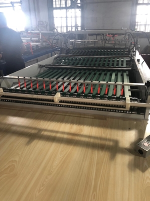 220 V 50 HZ Rulo Üzerinde Plastik Takım Elbise Örtüsü Çanta Yapma Makinesi Statik Elektrik Eliminasyonlu # Takım Elbise Örtüsü Kağıt Taşıma Çantası Yap
