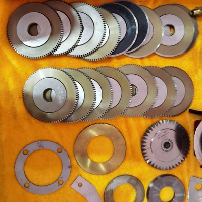 Metal Kesme Dilme Sarma Makinesi Kağıt Rulo Bıçakları 3.7KW